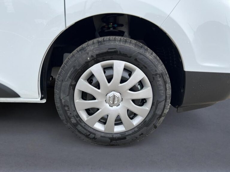 Nissan Primastar II FOURGON 3T0 2.0 DCI 130 S/S N-CONNECTA BVM - Image 15 (July 7, 2026)