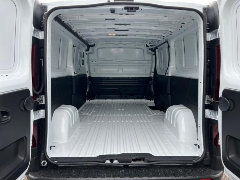 Nissan Primastar II FOURGON 3T0 2.0 DCI 130 S/S N-CONNECTA BVM - Image 19 (July 7, 2026)