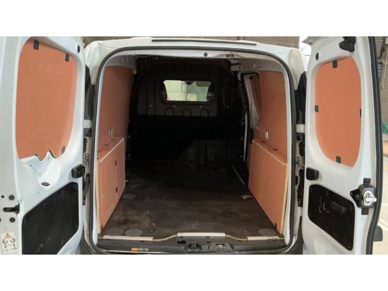 Renault Express (30) VAN BLUE DCI 95 – 22 CONFORT - Image 11 (July 7, 2026)