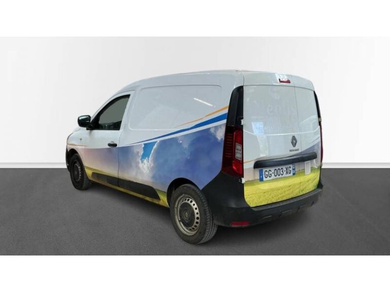 Renault Express (30) VAN BLUE DCI 95 – 22 CONFORT - Image 03 (July 7, 2026)