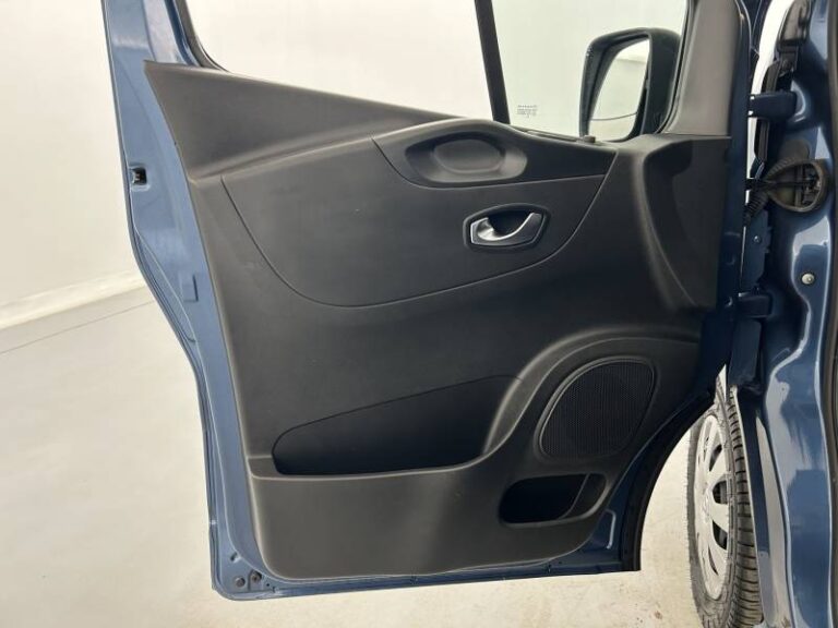 Renault Trafic FGN 1000 KG DCI 170 ENERGY EDC GRAND CONFORT - Image 11 (July 7, 2026)