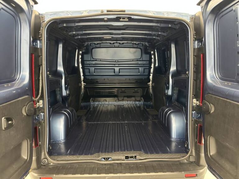 Renault Trafic FGN 1000 KG DCI 170 ENERGY EDC GRAND CONFORT - Image 18 (July 7, 2026)