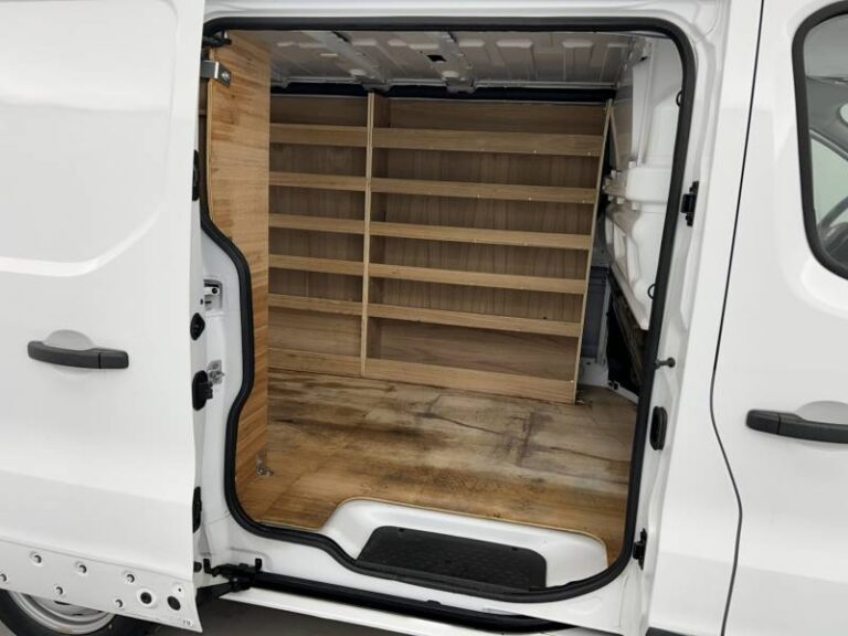 Renault Trafic FGN 2800 KG BLUE DCI 130 GRAND CONFORT - Image 13 (July 7, 2026)