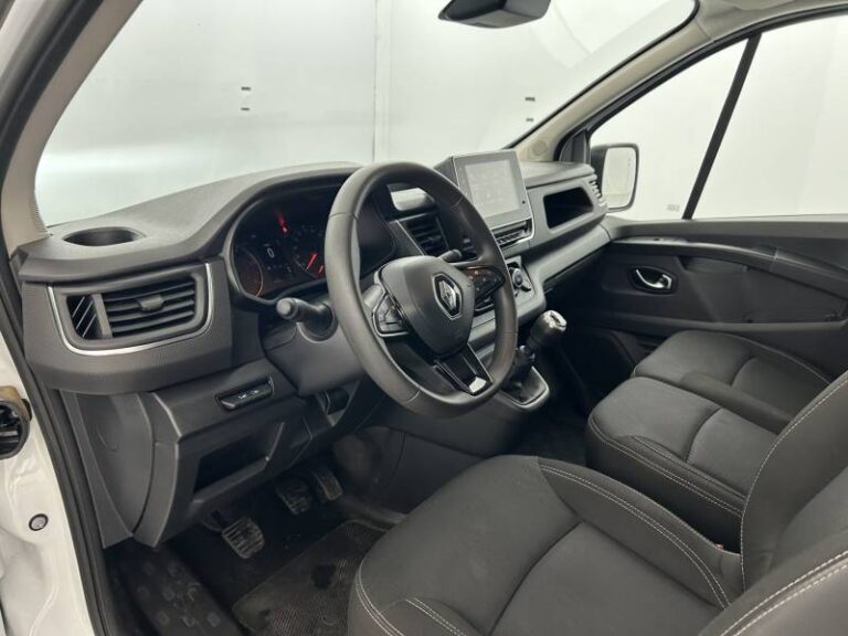 Renault Trafic FGN 2800 KG BLUE DCI 130 GRAND CONFORT - Image 07 (July 7, 2026)