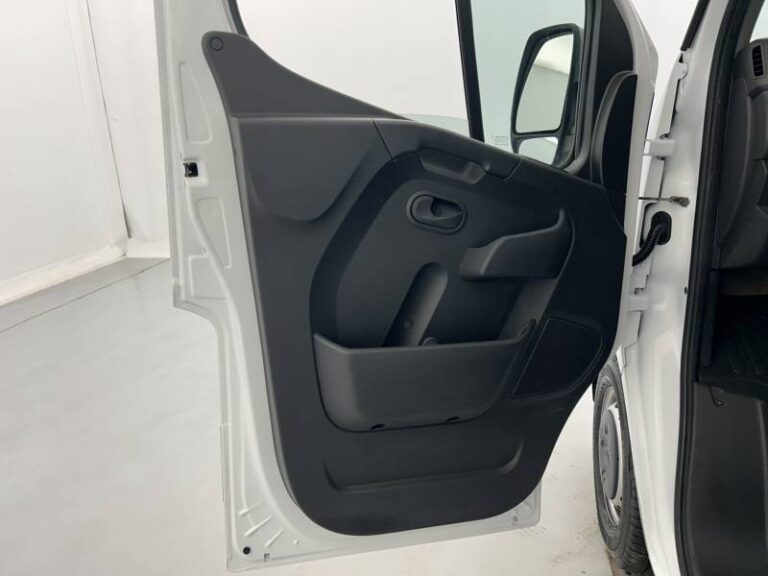 Renault Master FOURGON FGN TRAC F3500 BLUE DCI 135 CONFORT - Image 11 (July 7, 2026)