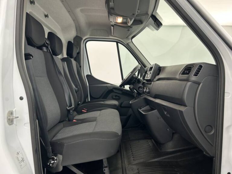 Renault Master FOURGON FGN TRAC F3500 BLUE DCI 135 CONFORT - Image 14 (July 7, 2026)