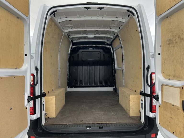 Renault Master FOURGON FGN TRAC F3500 BLUE DCI 135 CONFORT - Image 18 (July 7, 2026)