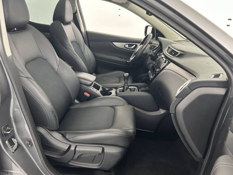 Nissan Qashqai 1.3 DIG-T 160 Tekna - Image 17 (July 7, 2026)
