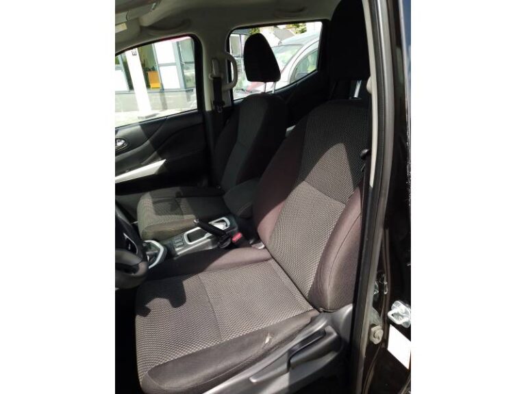Renault Alaskan DOUBLE CABINE DCI 160 LIFE - Image 09 (July 7, 2026)