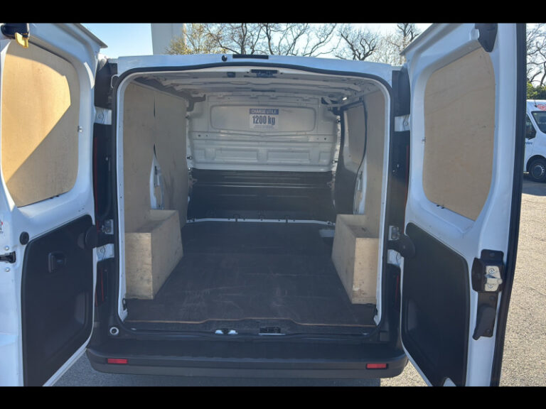 Renault Trafic FG BLUE DCI 130 3T GSR2 ADVANCE - Image 12 (July 7, 2026)