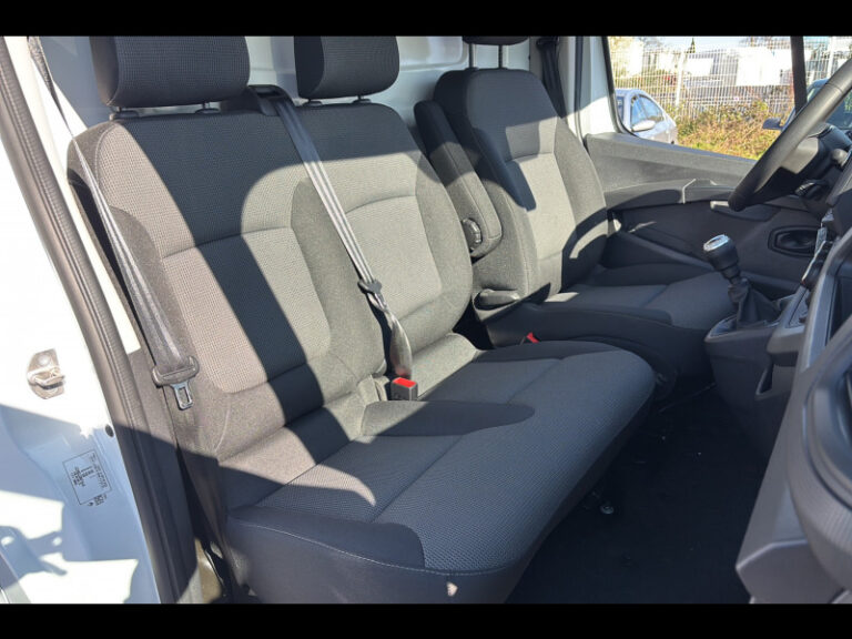 Renault Trafic FG BLUE DCI 130 3T GSR2 ADVANCE - Image 14 (July 7, 2026)