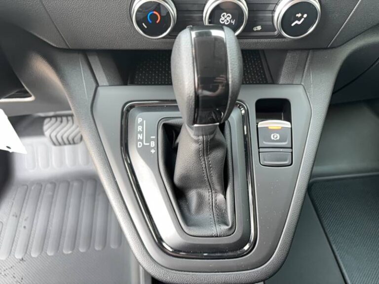 Renault Kangoo Van E-TECH ELECTRIQUE FG TOLE L1 AC11 GSR2 ADVANCE - Image 13 (July 7, 2026)