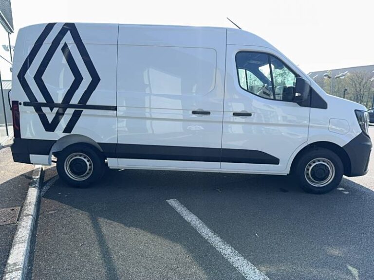 Renault Master FOURGON ELECTRIQUE FGN 3T5 GRANDE AUTONOMIE EXTRA - Image 04 (July 7, 2026)