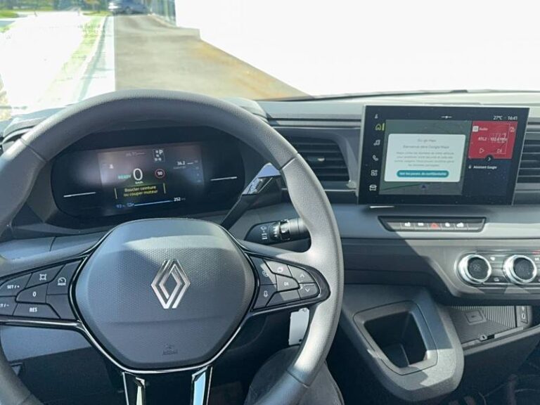 Renault Master FOURGON ELECTRIQUE FGN 3T5 GRANDE AUTONOMIE EXTRA - Image 06 (July 7, 2026)