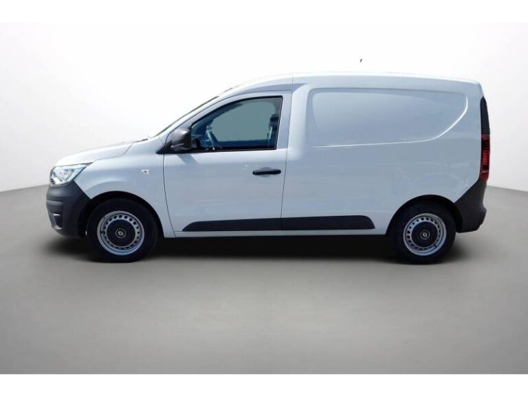 Renault Express (30) VAN TCE 100 – 22 ESSENTIEL - Image 02 (July 7, 2026)