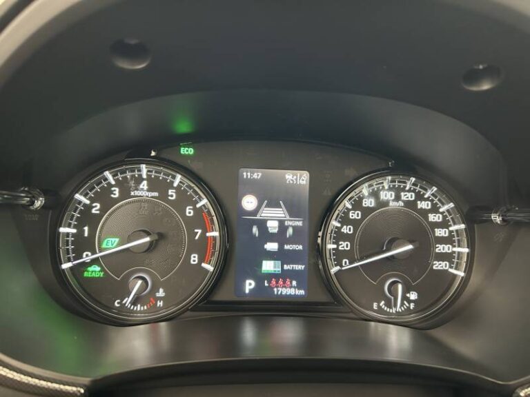 Suzuki Vitara 1.5 Dualjet Hybrid Auto Style - Image 17 (July 7, 2026)