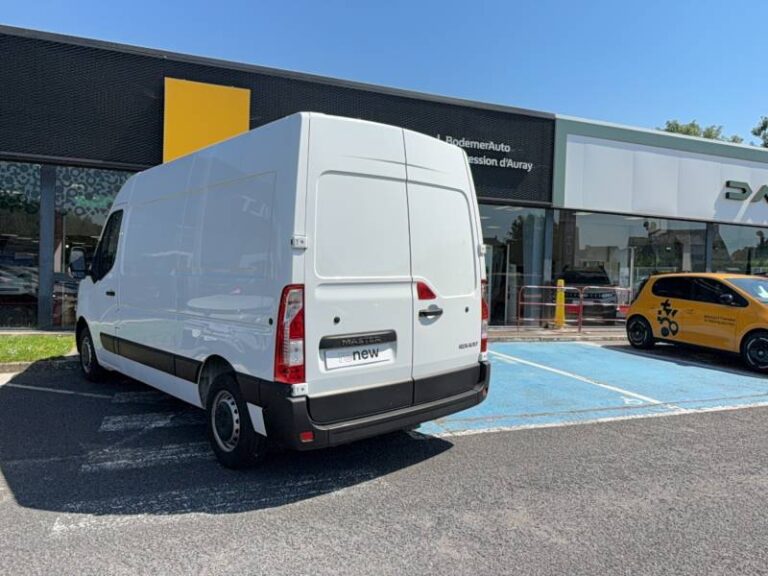 Renault Master FOURGON FGN TRAC F3500 BLUE DCI 135 CONFORT - Image 03 (July 7, 2026)