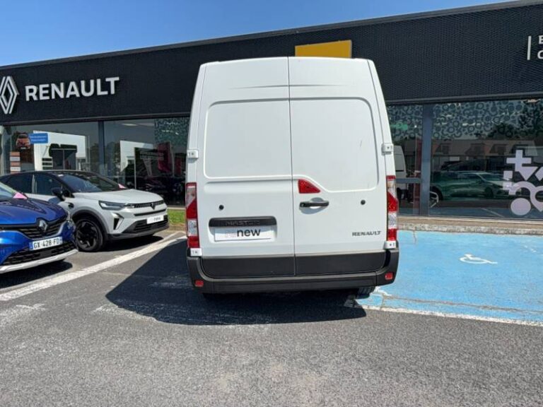 Renault Master FOURGON FGN TRAC F3500 BLUE DCI 135 CONFORT - Image 04 (July 7, 2026)