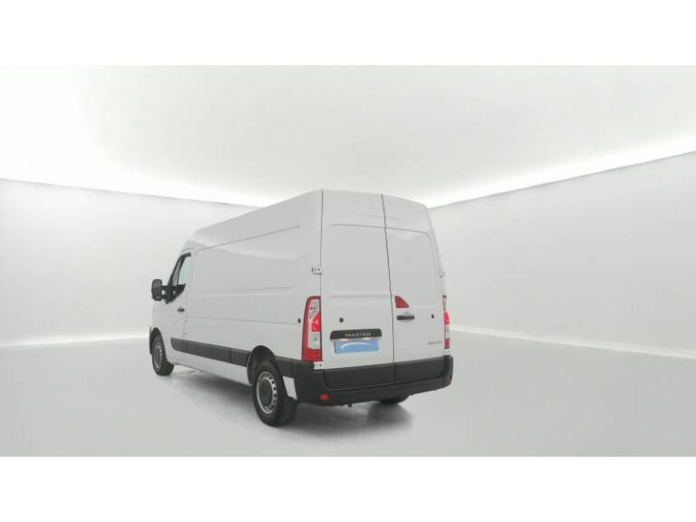 Renault Master FOURGON FGN TRAC F3500 BLUE DCI 135 CONFORT - Image 03 (July 7, 2026)