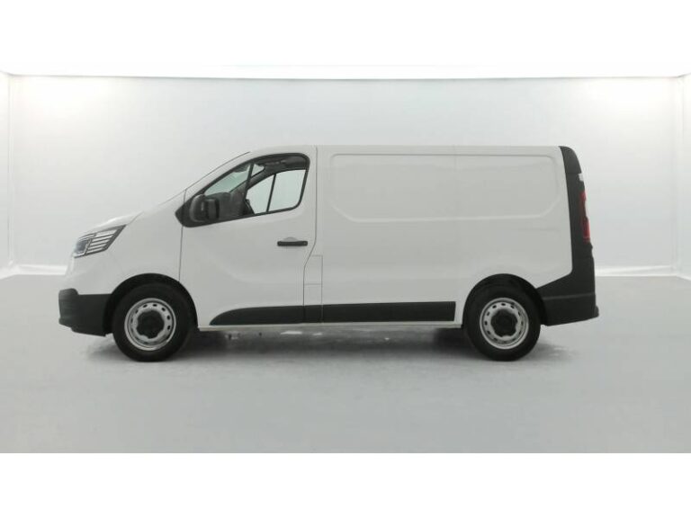Renault Trafic FGN 3000 KG BLUE DCI 130 CONFORT - Image 02 (July 7, 2026)