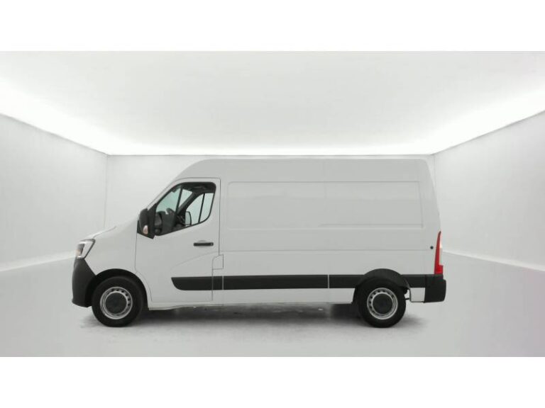 Renault Master FOURGON FGN TRAC F3500 BLUE DCI 135 CONFORT - Image 02 (July 7, 2026)
