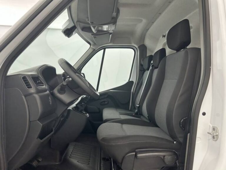 Renault Master FOURGON FGN TRAC F3500 BLUE DCI 135 CONFORT - Image 09 (July 7, 2026)