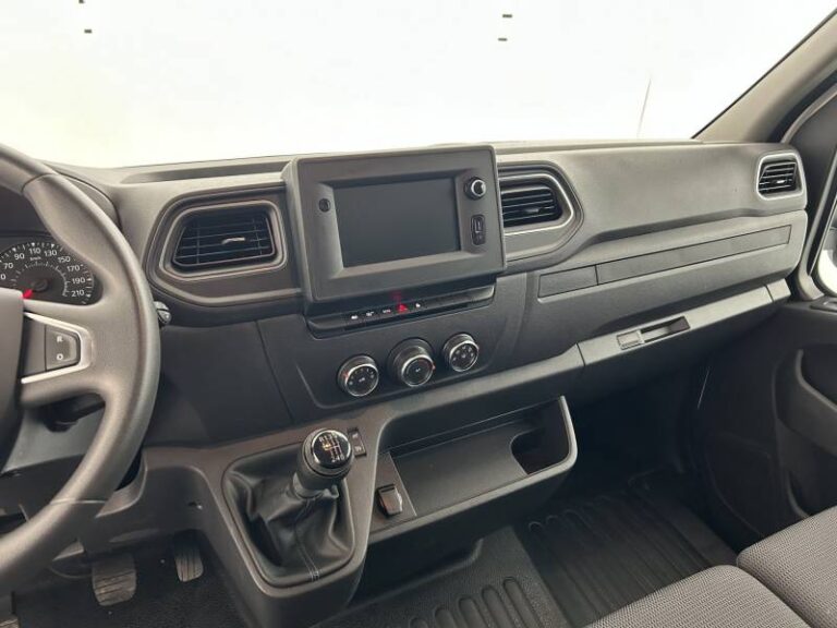 Renault Master FOURGON FGN TRAC F3500 BLUE DCI 150 GRAND CONFORT - Image 12 (July 7, 2026)
