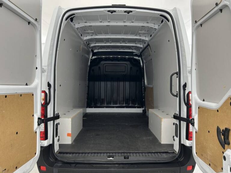 Renault Master FOURGON FGN TRAC F3500 BLUE DCI 150 GRAND CONFORT - Image 18 (July 7, 2026)