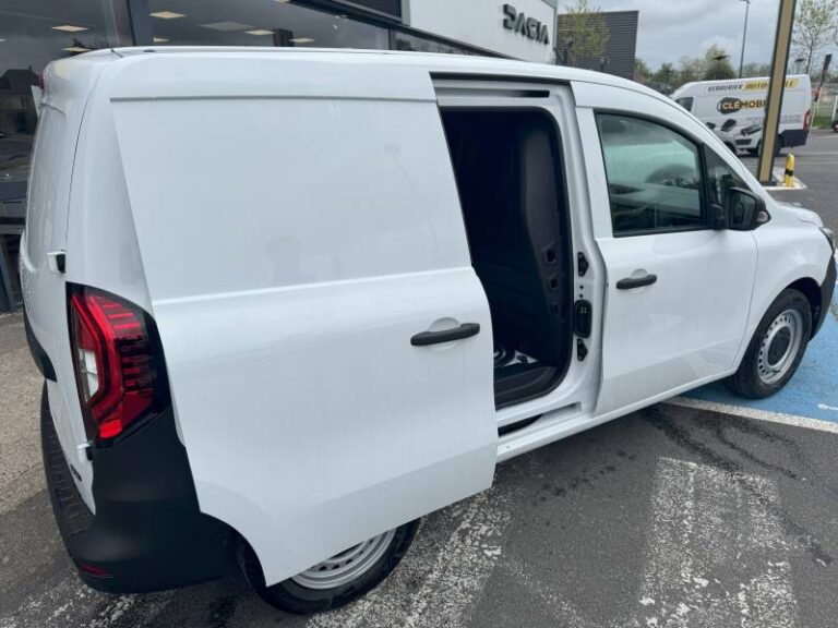 Renault Kangoo Van E-TECH ELECTRIQUE FG TOLE L1 AC11 GSR2 ADVANCE - Image 02 (July 7, 2026)
