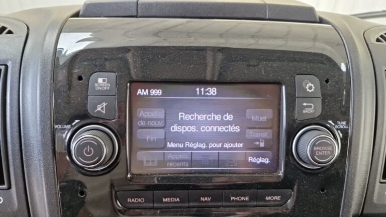 Citroën Jumper 30 BlueHDi 120 S&S BVM6 Driver - Image 12 (July 7, 2026)
