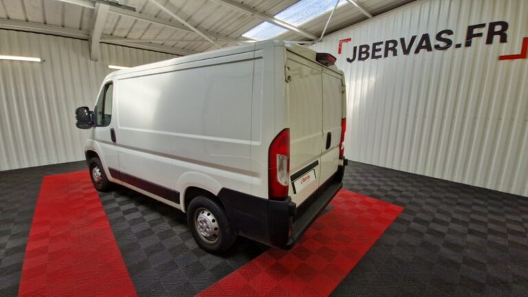Citroën Jumper 30 BlueHDi 120 S&S BVM6 Driver - Image 07 (July 7, 2026)