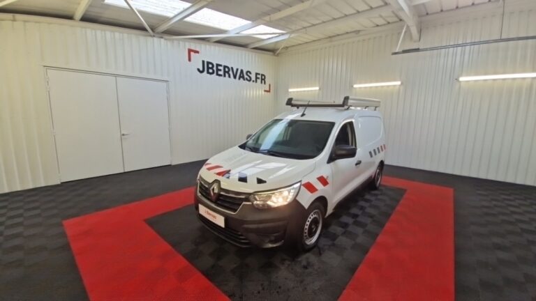 Renault Express Van Confort – Blue dCi 95 - Image 01 (July 7, 2026)
