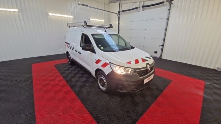 Renault Express Van Confort – Blue dCi 95 - Image 03 (July 7, 2026)