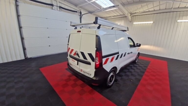 Renault Express Van Confort – Blue dCi 95 - Image 05 (July 7, 2026)