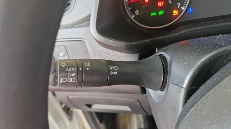Renault Express Van Confort – Blue dCi 95 - Image 15 (July 7, 2026)