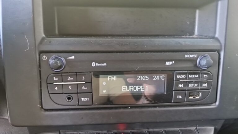 Renault Express Van Confort – Blue dCi 95 - Image 08 (July 7, 2026)