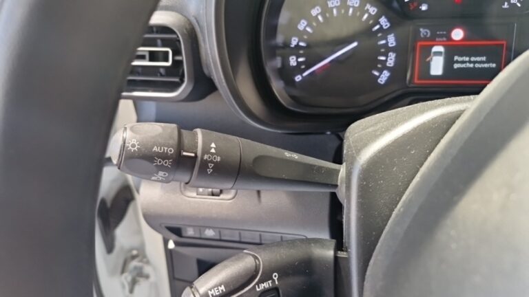 Citroën Berlingo Taille M PureTech 110 S&S BVM6 Feel - Image 20 (July 7, 2026)