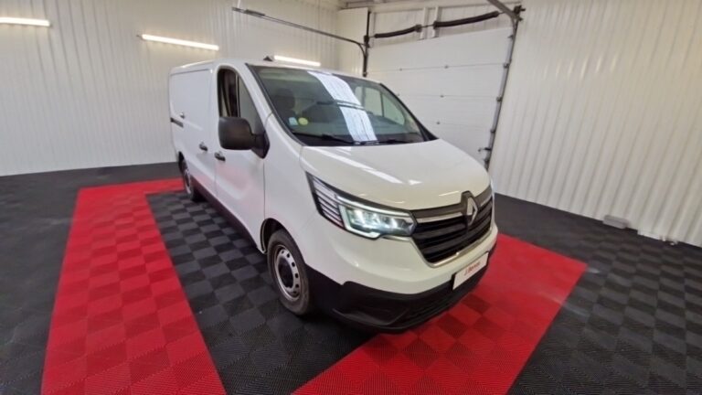 Renault Trafic FG CF 2T8 Blue dCi 130 - Image 03 (July 7, 2026)