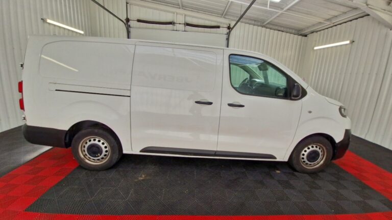 Peugeot Expert 2.0 BLUEHDI 120 S&S LONG PREMIUM - Image 04 (July 7, 2026)