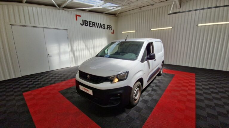 Peugeot Partner Taille M 650kg BlueHDi 130 S&S EAT8 - Image 01 (July 7, 2026)