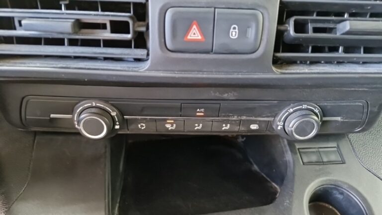 Citroën Berlingo Van Taille M 650kg BlueHDi 100 S&S BVM - Image 14 (July 7, 2026)