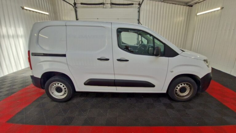 Citroën Berlingo Van Taille M 650kg BlueHDi 100 S&S BVM - Image 04 (July 7, 2026)