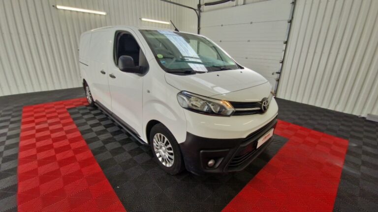 Toyota PROACE 1.5 D MEDIUM 120 D-4D BUSINESS - Image 03 (July 7, 2026)