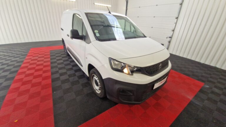 Peugeot Partner BHDI 100 S&S STANDARD 650KG PREMIUM - Image 03 (July 7, 2026)