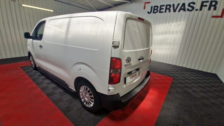 Toyota PROACE 1.5 D MEDIUM 120 D-4D BUSINESS - Image 07 (July 7, 2026)