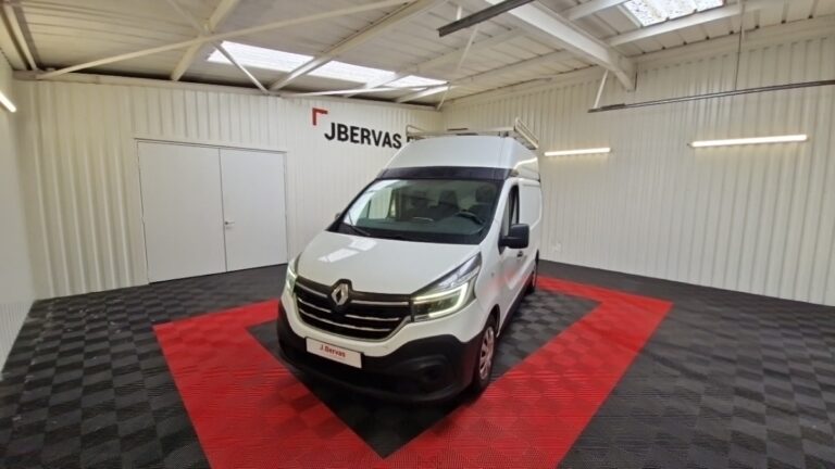 Renault Trafic FG GCF 1200 Energy dCi 145 E6 - Image 01 (July 7, 2026)