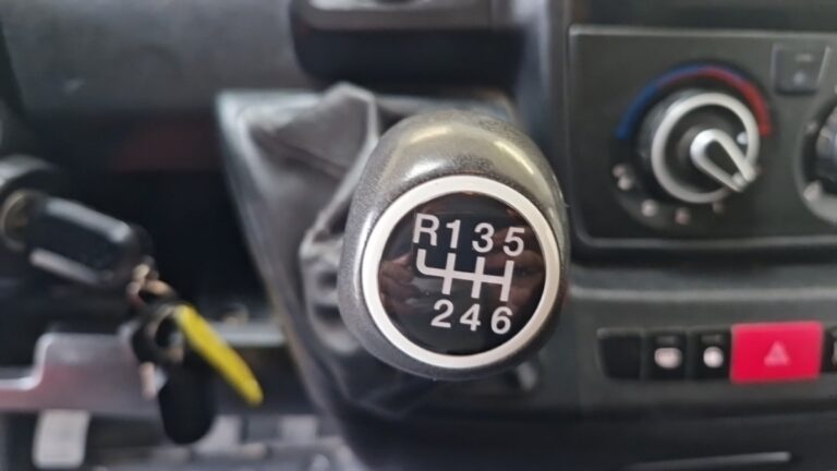 Citroën Jumper 33 BlueHDi 165 S&S BVM6 Driver - Image 15 (July 7, 2026)