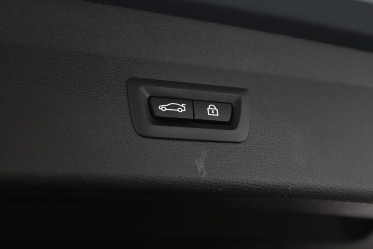 BMW X1 sDrive18d M Sport BVA8 150 ch - Image 15 (July 7, 2026)