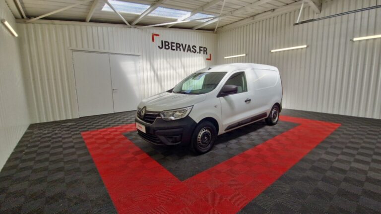 Renault Express Confort – Tce 100-22 - Image 01 (July 7, 2026)