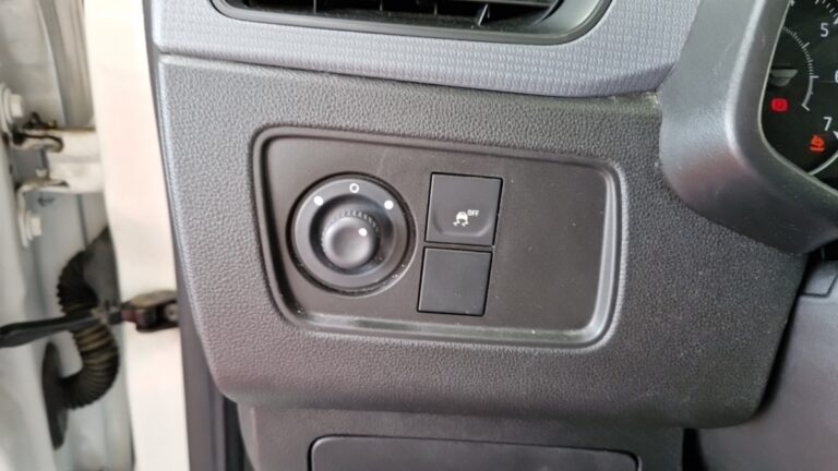 Renault Express Confort – Blue dCi 95-22 - Image 19 (July 7, 2026)